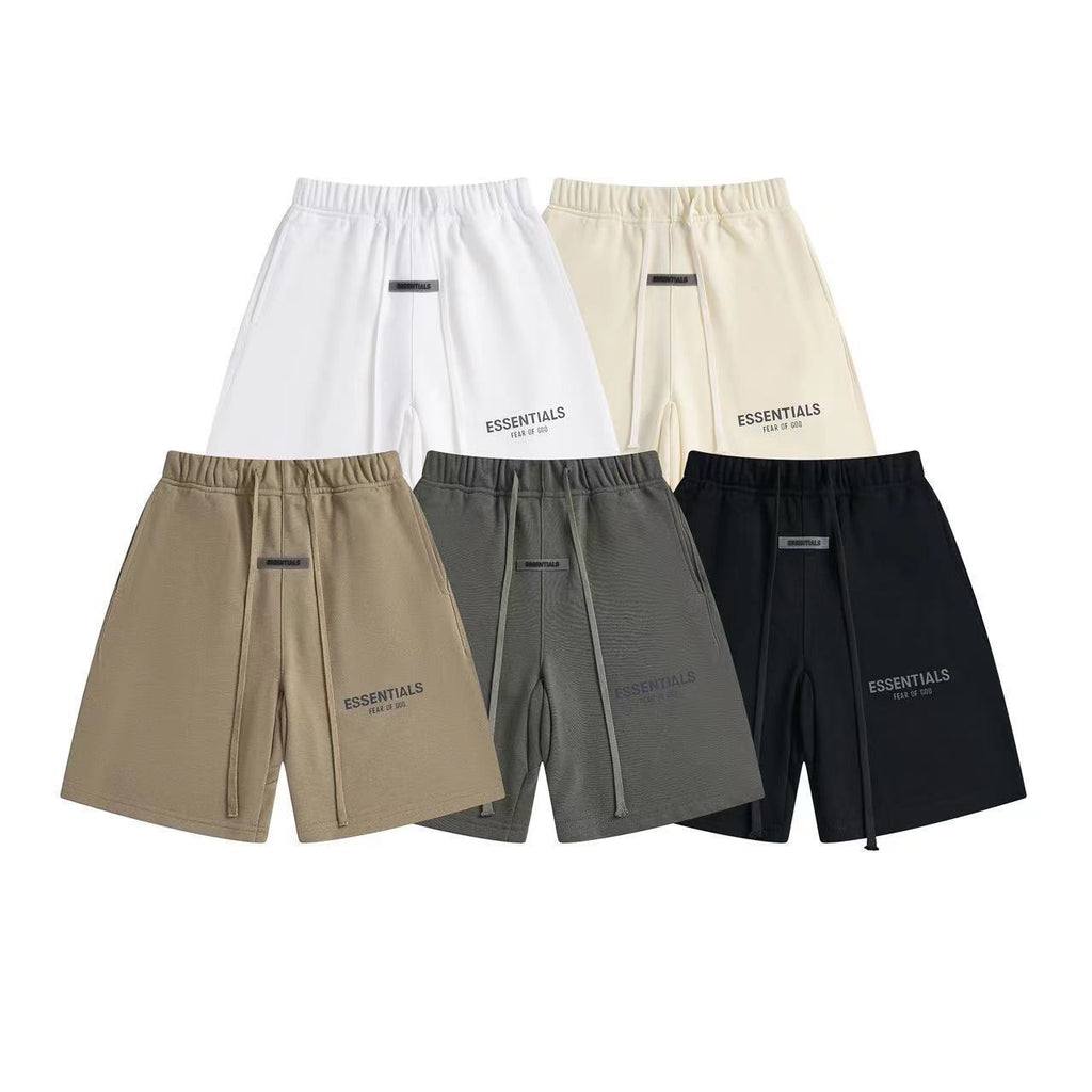 ESSENTIALS SHORT